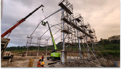 Pembangunan Gedung Buffer Stock Shale 
PT Solusi Bangun Indonesia